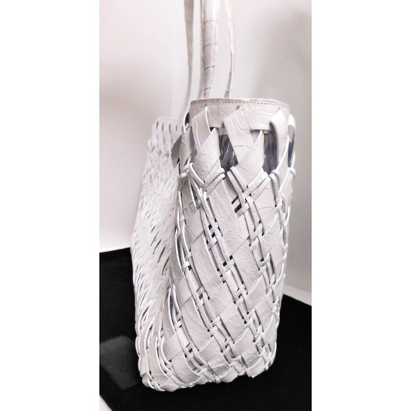 New Nancy Gonzalez White Genuine Crocodile Leather XL Tote‎ Bag NWT $3950rt - Picture 3 of 7